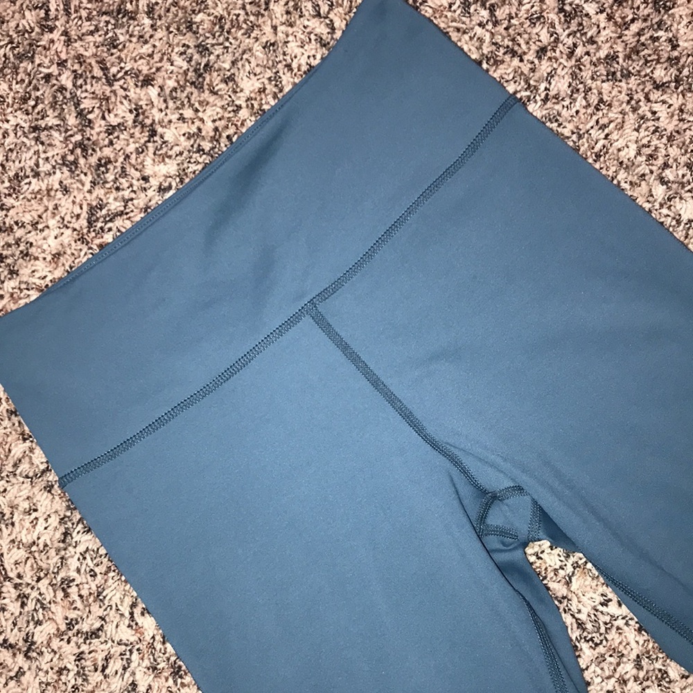 🐠Zyia Active Cropped Colorblock Active Leggings Size 4 | EUC - Picture 3 of 6